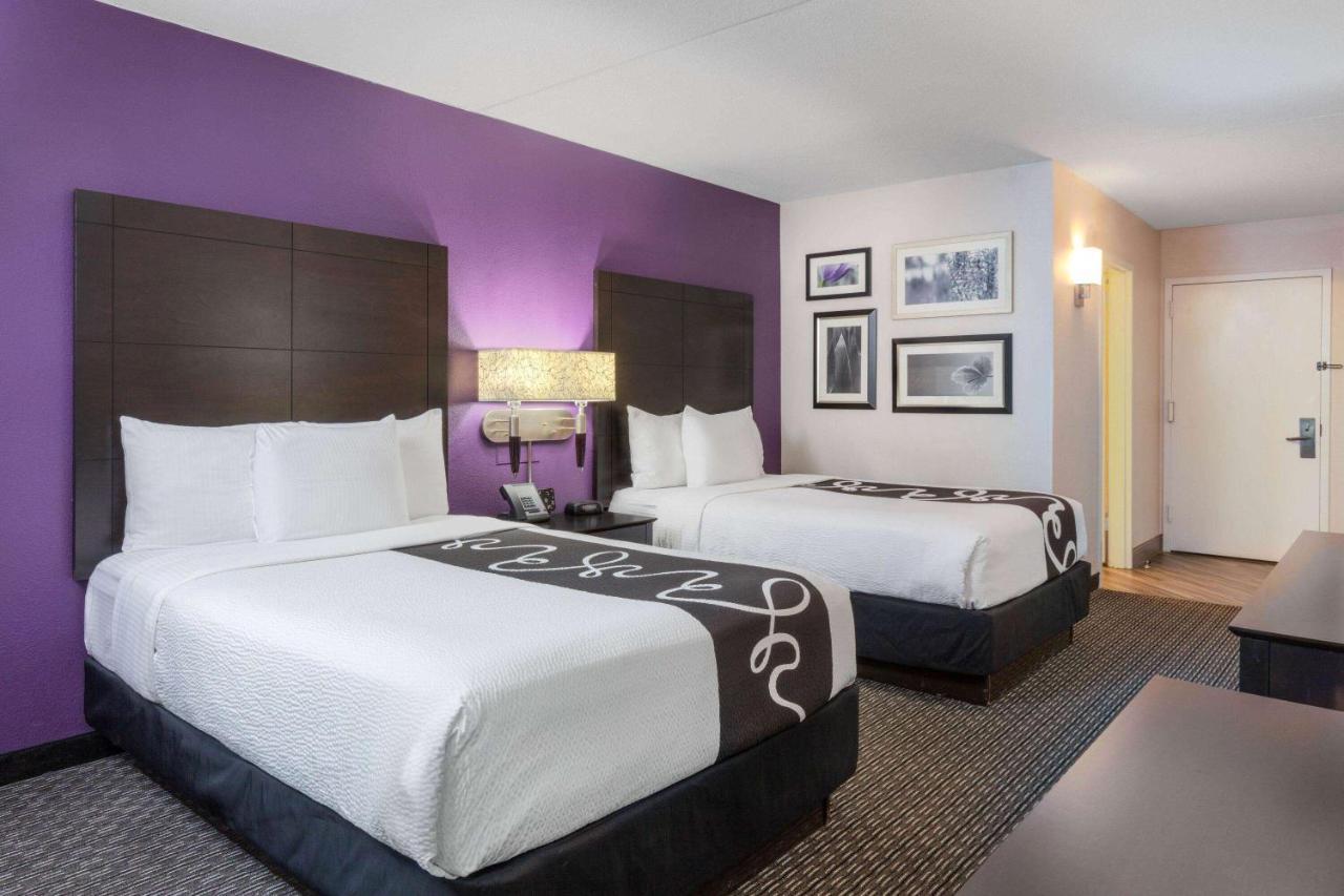 La Quinta By Wyndham Clifton/Rutherford Eksteriør billede