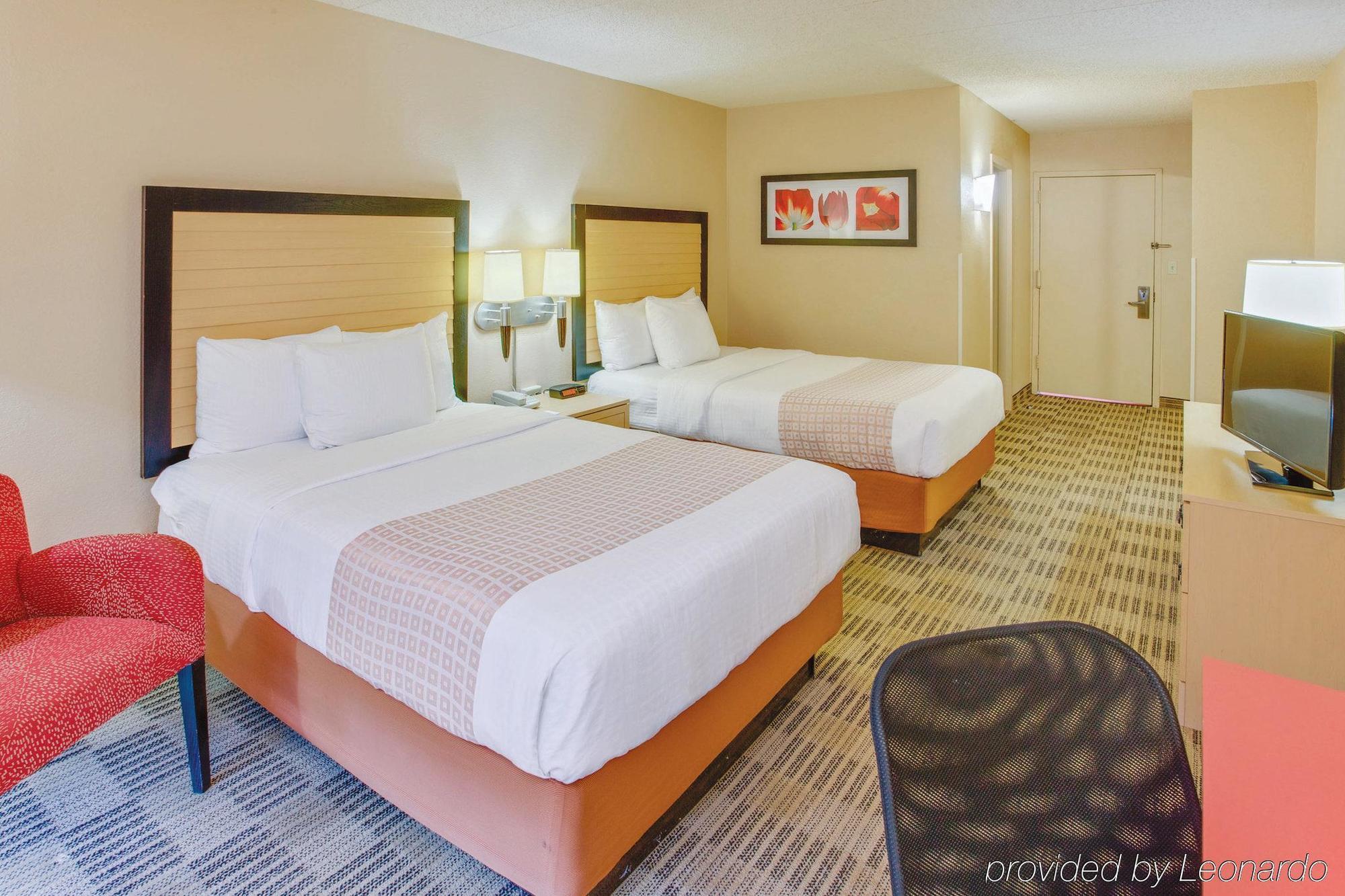 La Quinta By Wyndham Clifton/Rutherford Eksteriør billede